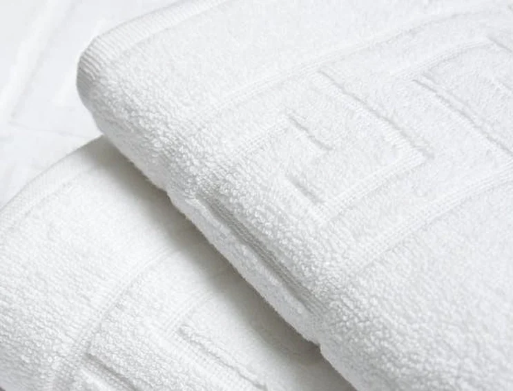 commercial-white-premium-towel-greek-border